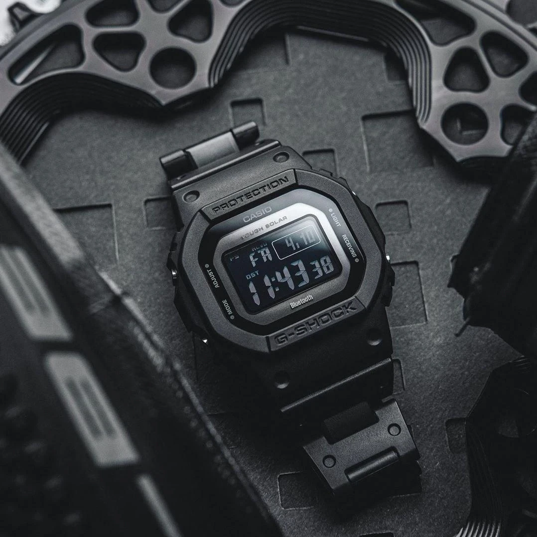 Наручные часы  Casio  G-Shock Casio GW-B5600BC-1B (фото 10)