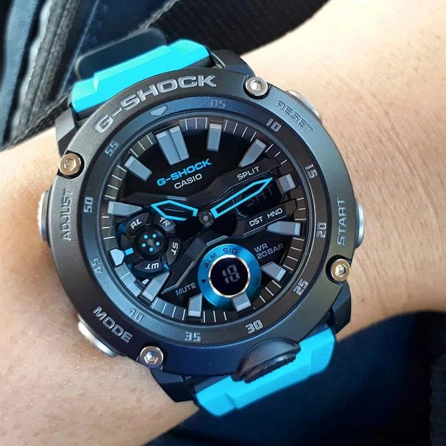 Наручные часы  Casio  G-Shock Casio GA-2000-1A2 (фото 14)