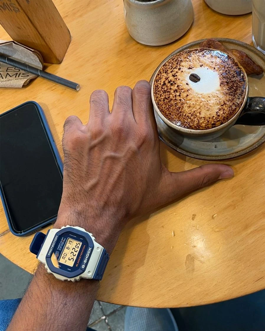 Наручные часы  Casio  G-Shock Casio DW-5610BEP-2E (фото 7)