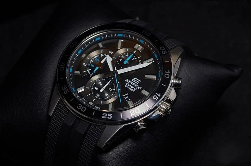 Часы  Casio  Edifice Casio EFV-550P-1A (фото 5)