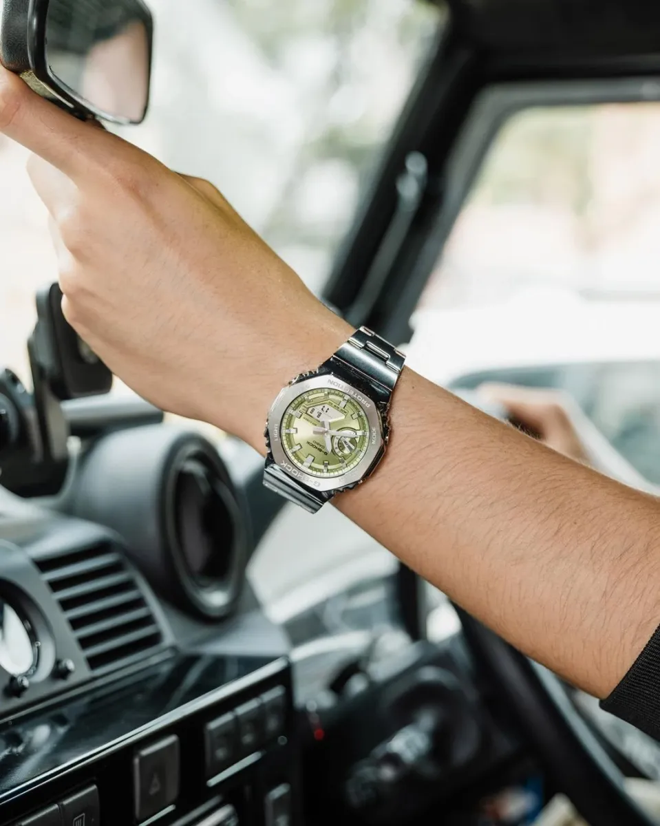 Наручные часы  Casio  G-Shock Casio GM-2110D-3A (фото 6)