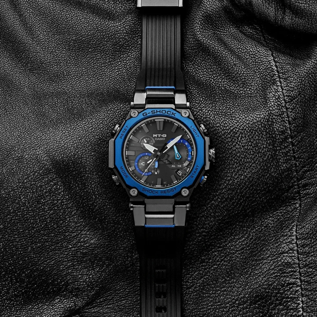 Часы  Casio  G-Shock Casio MTG-B2000B-1A2 (фото 6)