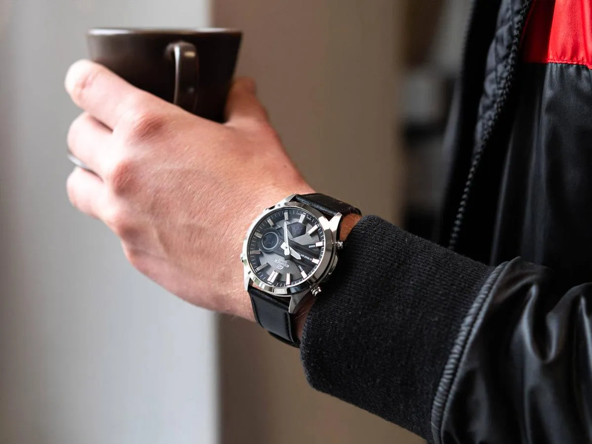 Наручные часы  Casio  Edifice Casio EFV-C120L-8A (фото 2)