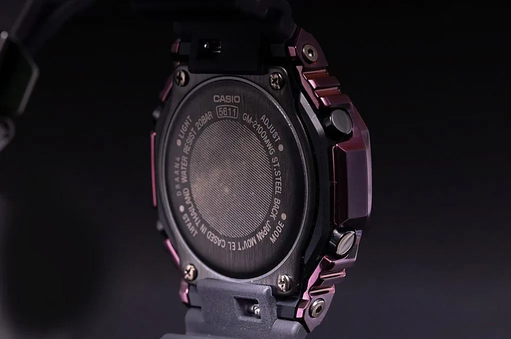 Часы  Casio  G-Shock Casio GM-2100MWG-1A (фото 9)