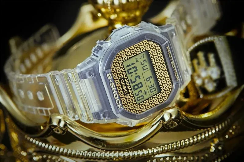 Часы  Casio  G-Shock Casio DWE-5600HG-1E (фото 10)