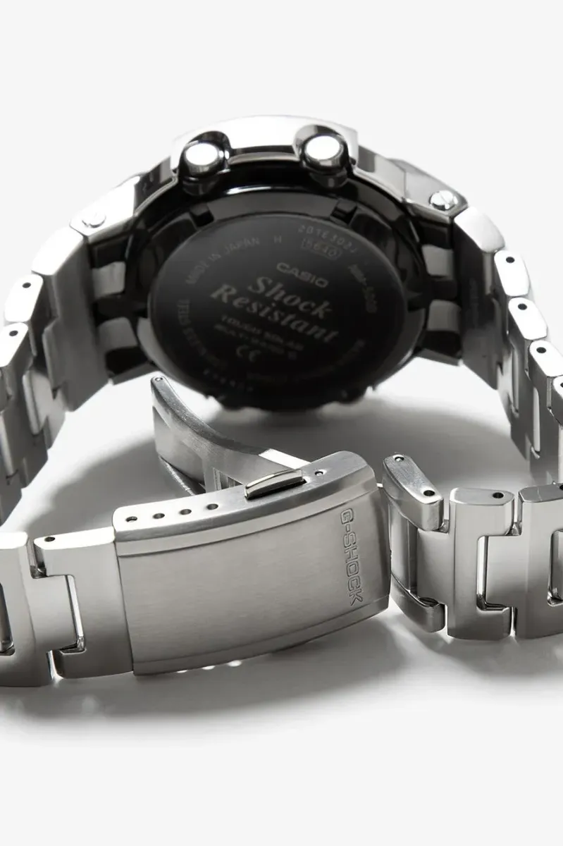 Часы  Casio  G-Shock Casio AWM-500D-1A8 (фото 16)