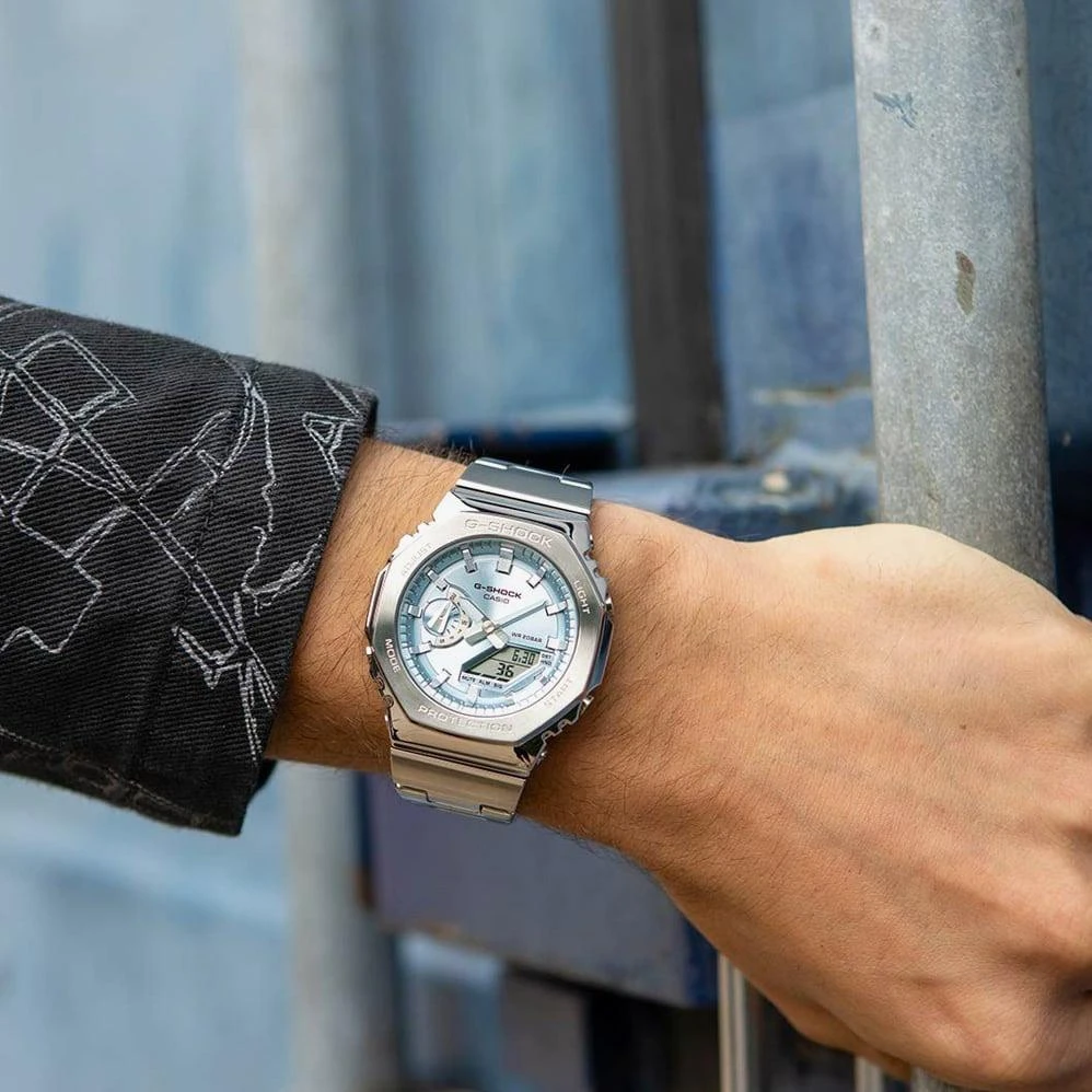 Наручные часы  Casio  G-Shock Casio GM-2110D-2A (фото 7)