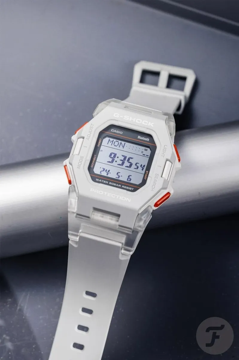 Часы  Casio  G-Shock Casio GD-B500S-8E (фото 5)