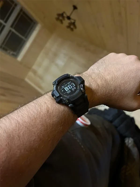 Часы  Casio  G-Shock Casio GBD-H2000-1B (фото 6)