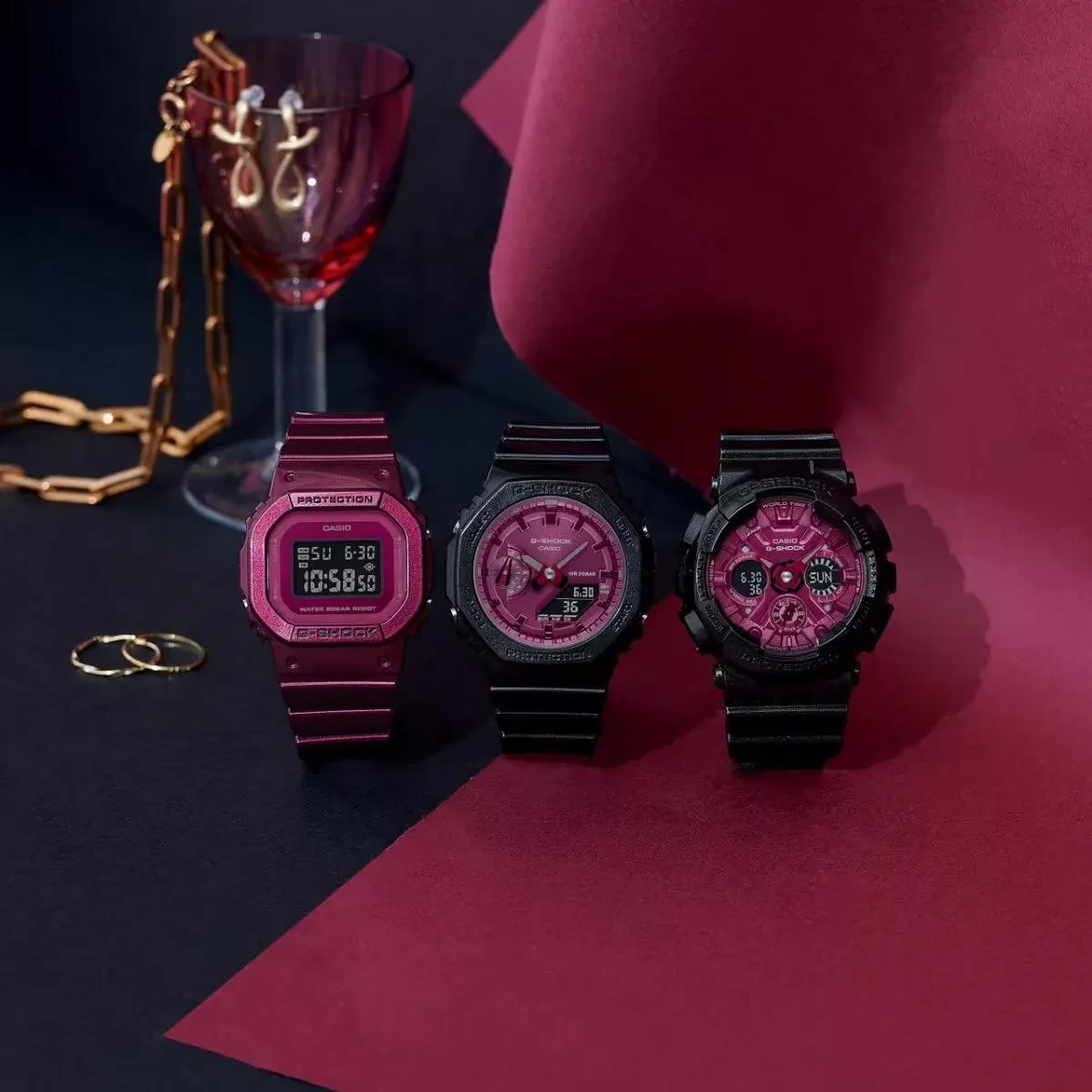 Часы  Casio  G-Shock Casio GMA-S120RB-1A (фото 4)
