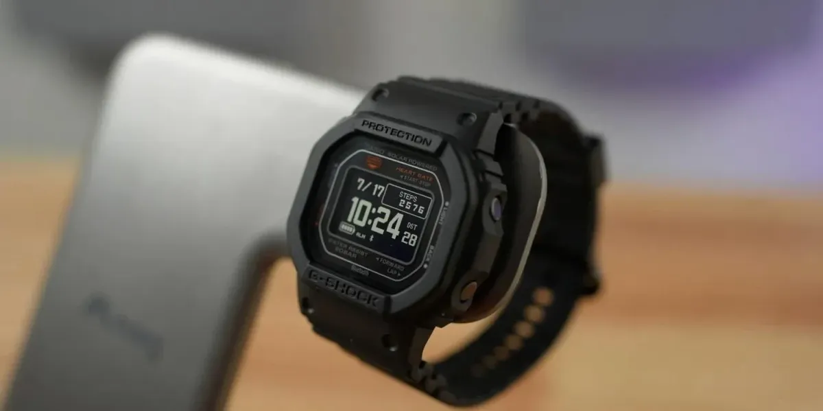 Часы  Casio  G-Shock Casio DW-H5600-1E (фото 5)