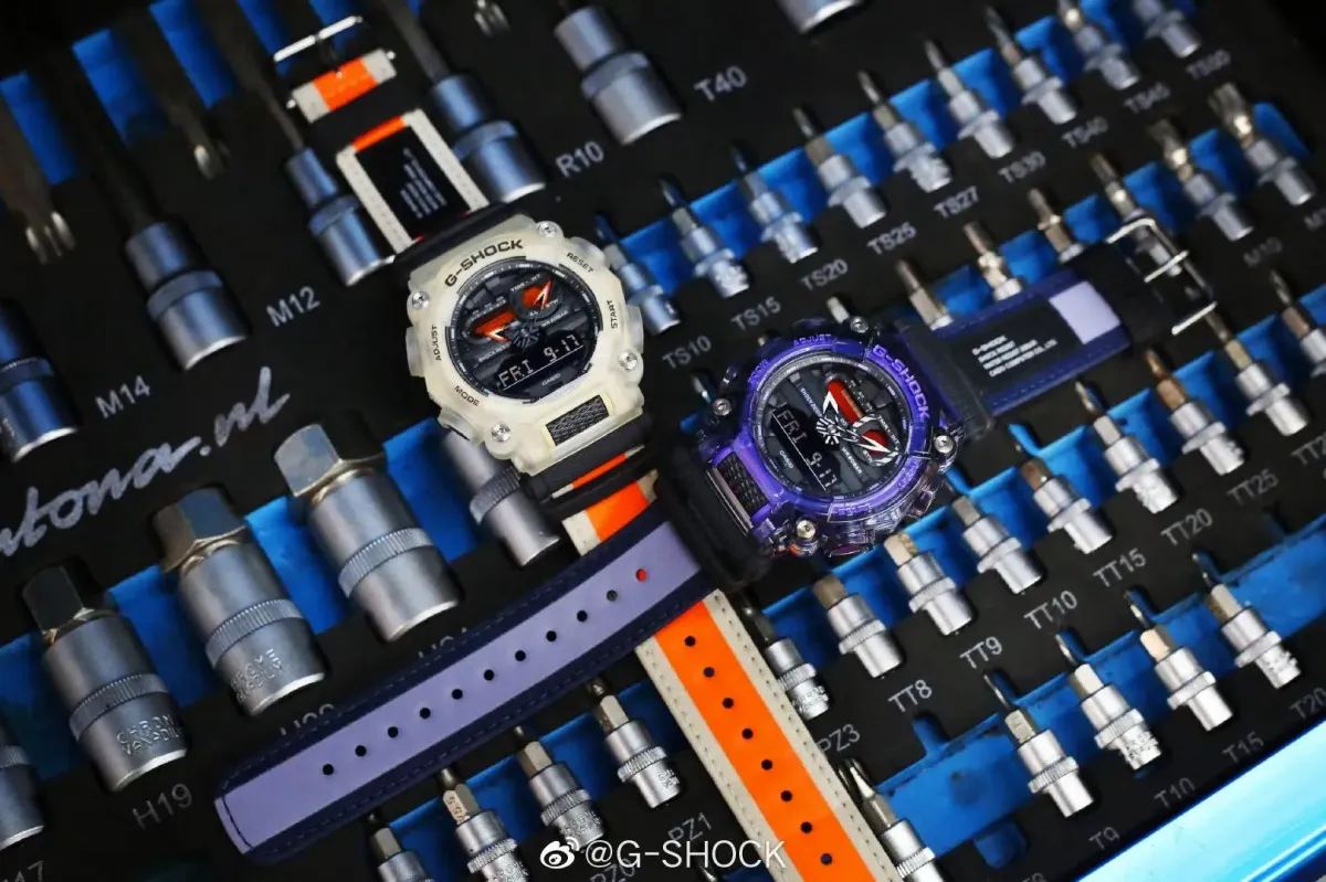 Часы  Casio  G-Shock Casio GA-900TS-6A (фото 3)