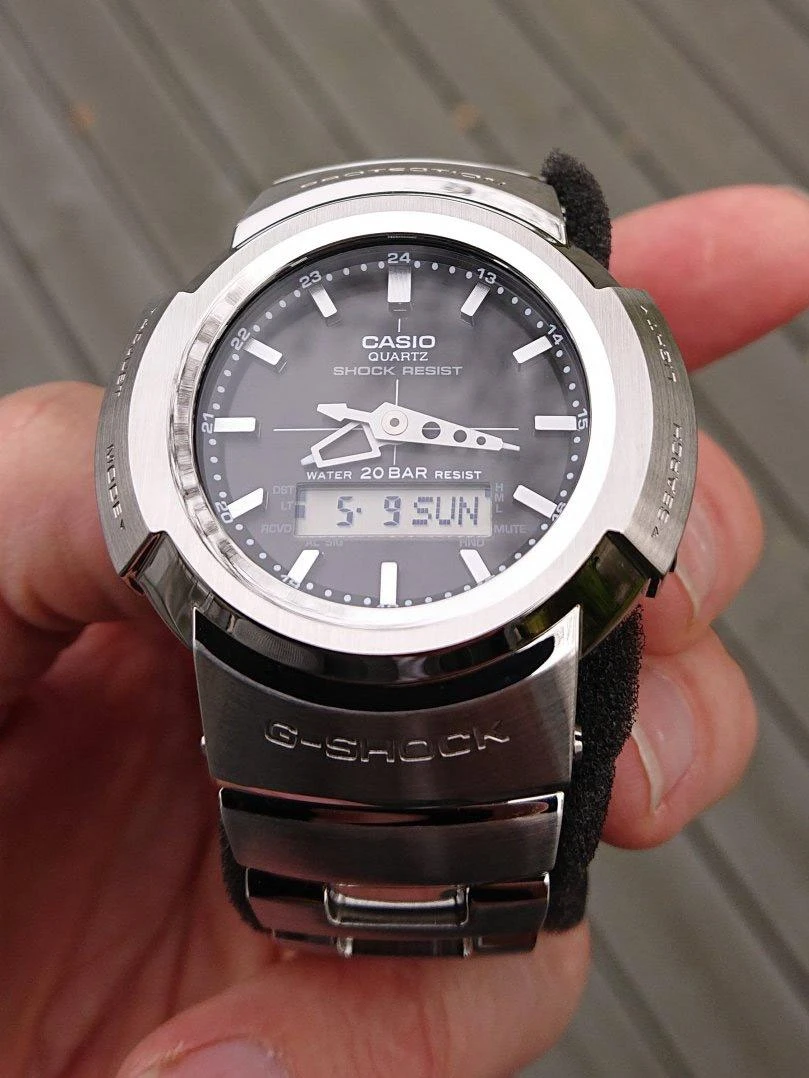 Часы  Casio  G-Shock Casio AWM-500D-1A (фото 11)