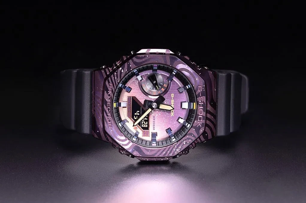 Часы  Casio  G-Shock Casio GM-2100MWG-1A (фото 11)