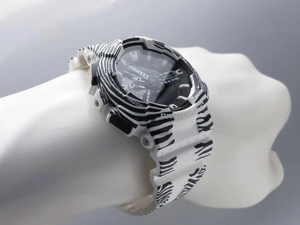 Часы  Casio  G-Shock Casio GA-110WLP-7A (фото 10)