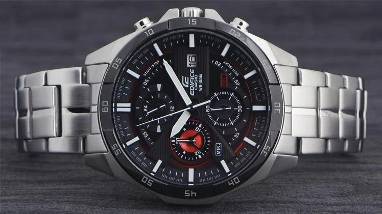 Часы  Casio  Edifice Casio EFR-556DB-1A (фото 5)