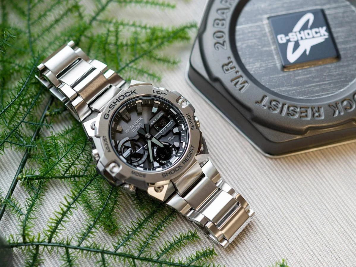 Часы  Casio  G-Shock Casio GST-B400D-1A (фото 6)