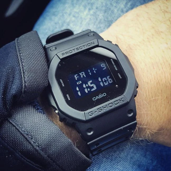Наручные часы  Casio  G-Shock Casio DW-5600BB-1E (фото 19)