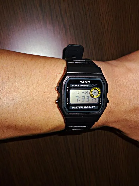 Наручные часы  Casio  Collection Casio F-94WA-8E (фото 3)