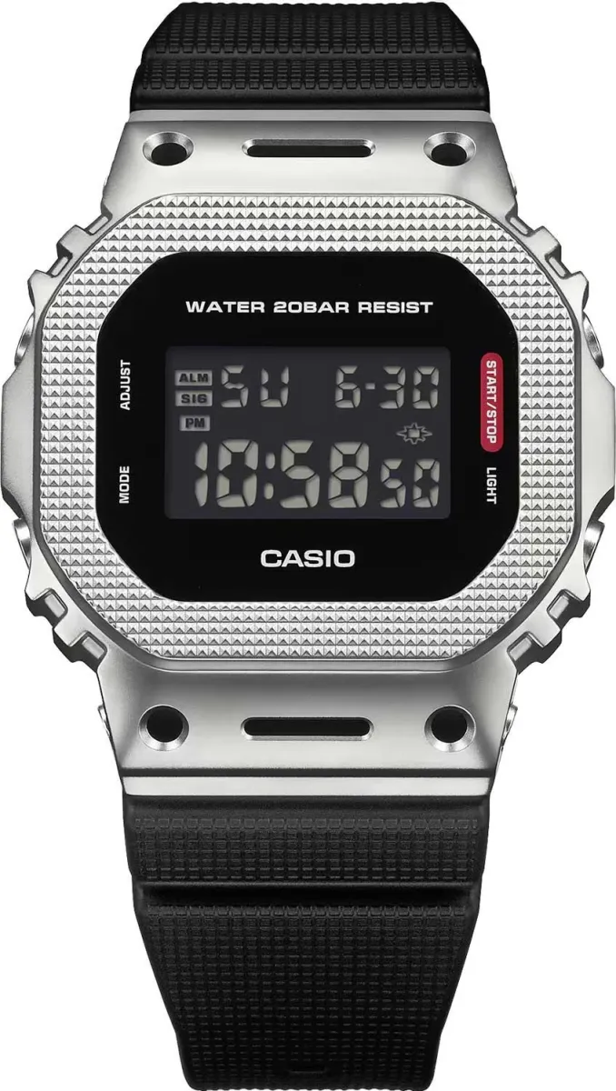 Наручные часы  Casio  G-Shock Casio GM-5600M-1 (фото 7)