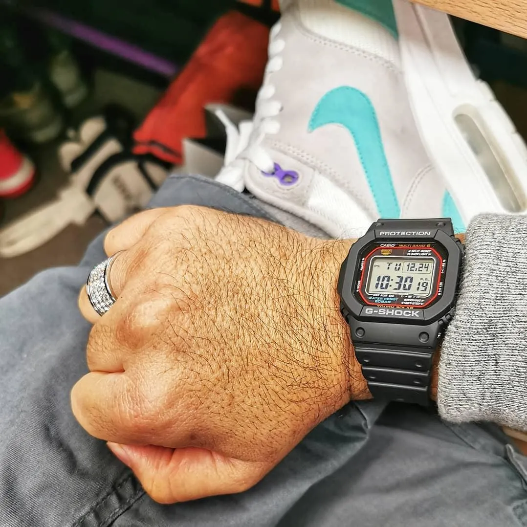 Наручные часы  Casio  G-Shock Casio GW-M5610U-1E (фото 3)