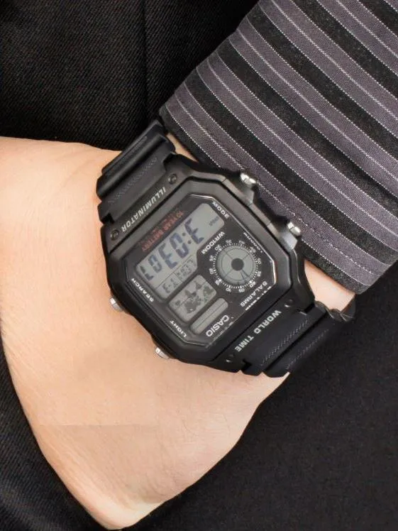 Часы  Casio  Collection Casio AE-1200WH-1A (фото 5)