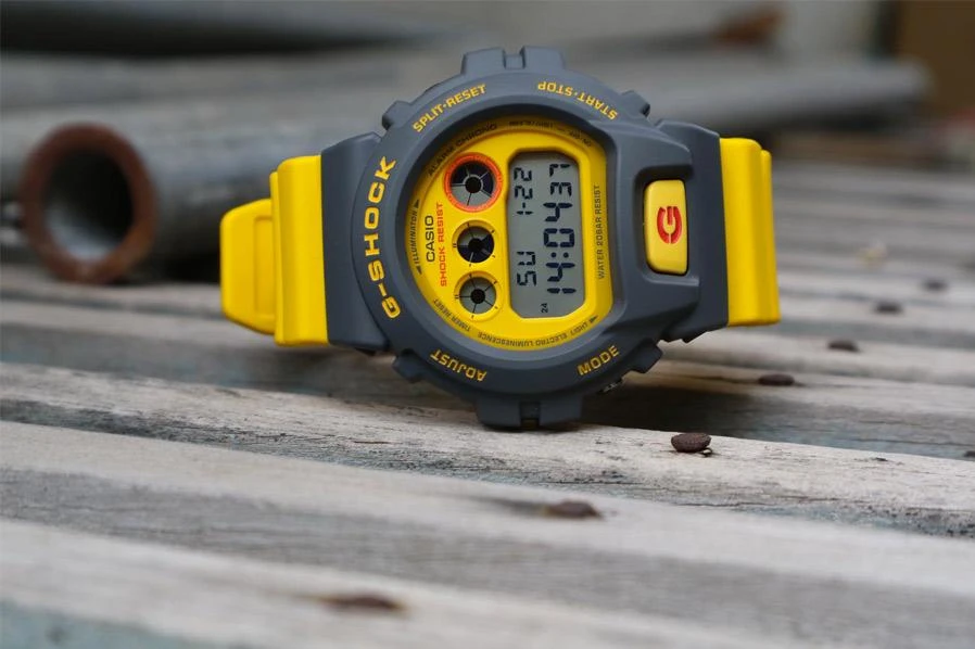 Часы  Casio  G-Shock Casio DW-6900Y-9E (фото 5)