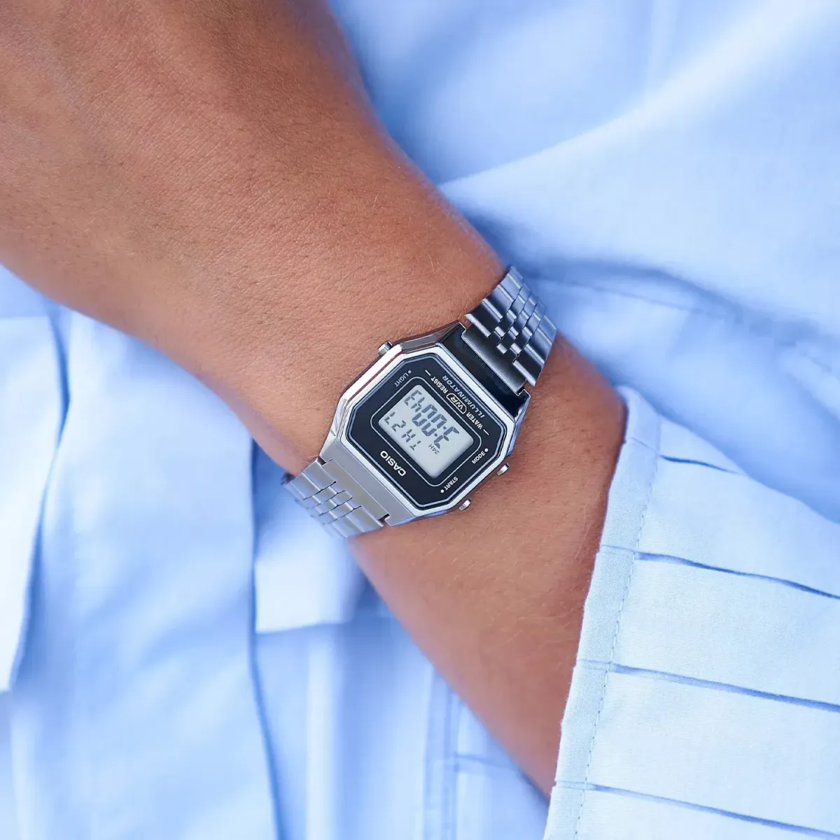 Наручные часы  Casio  Vintage Casio LA-680WA-1E (фото 6)