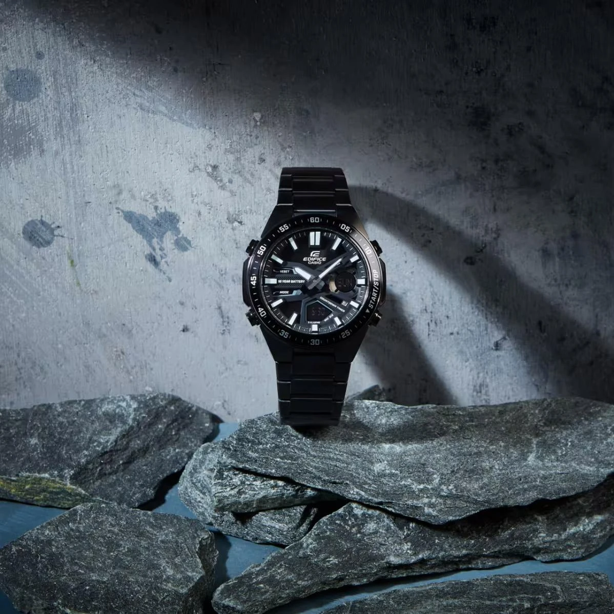 Наручные часы  Casio  Edifice Casio EFV-C110DC-1A (фото 4)