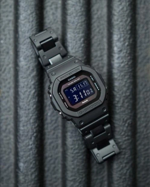 Часы  Casio  G-Shock Casio GW-B5600BC-1B (фото 12)