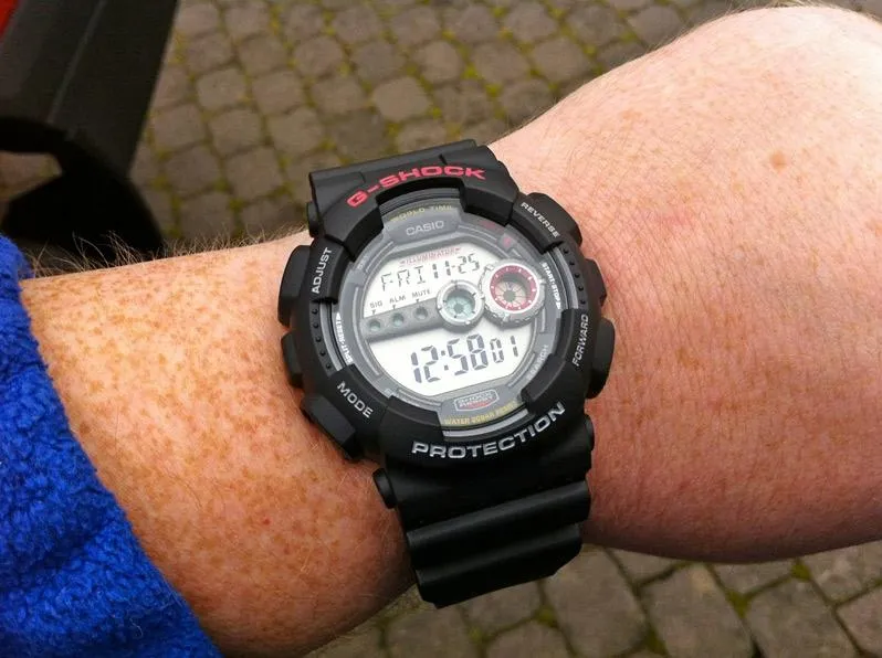 Наручные часы  Casio  G-Shock Casio GD-100-1A (фото 2)