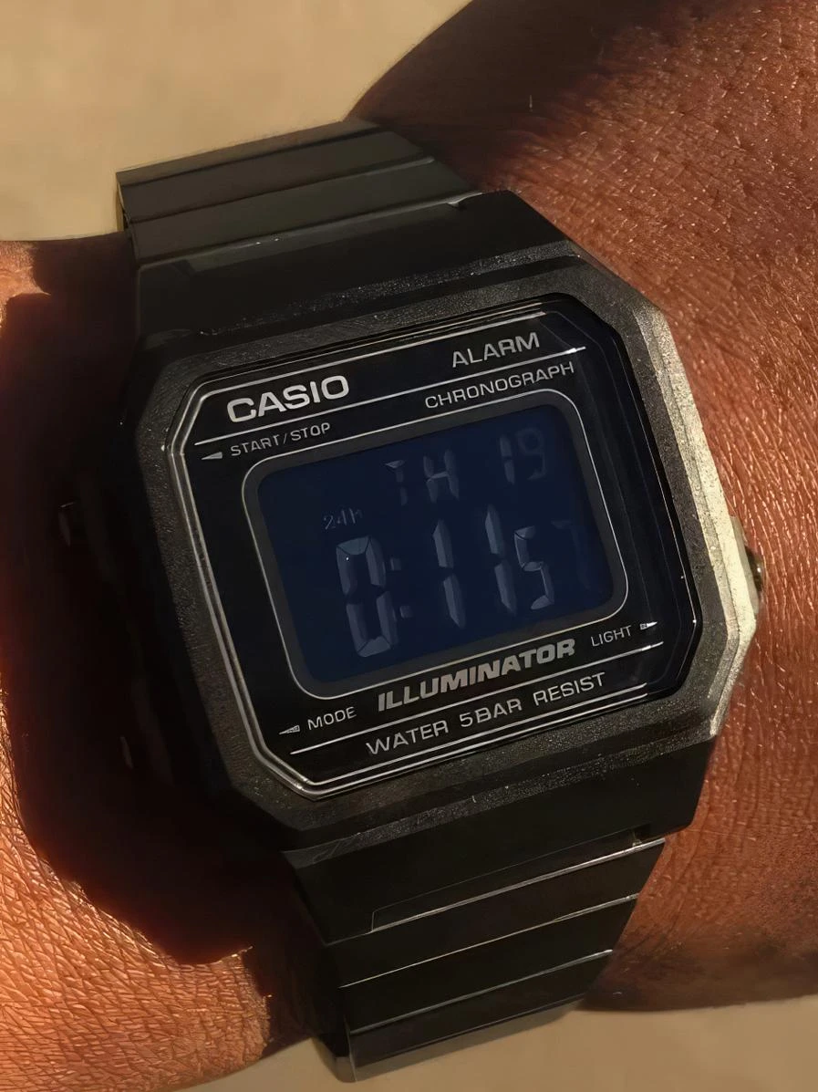 Наручные часы  Casio  Vintage Casio B650WB-1B (фото 5)