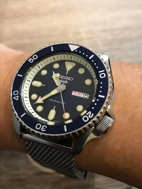 Часы  Seiko  Seiko 5 Sports Seiko SRPD71K1 (фото 12)