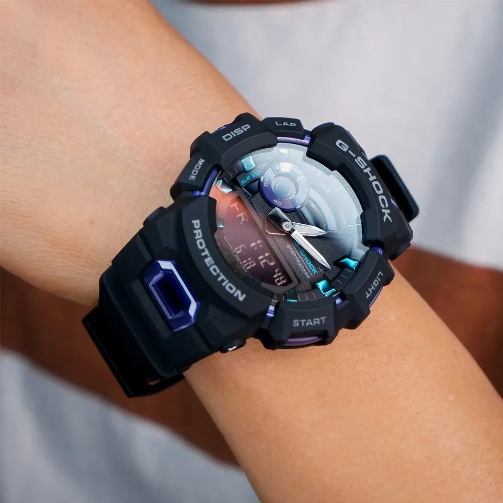 Часы  Casio  G-Shock Casio GBA-900-1A6 (фото 2)