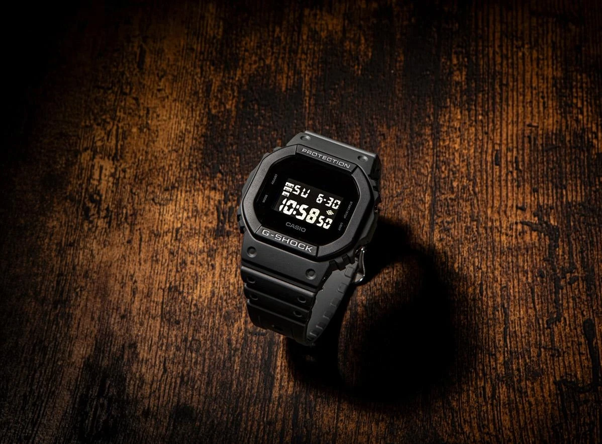 Часы  Casio  G-Shock Casio DW-5610UU-8E (фото 5)