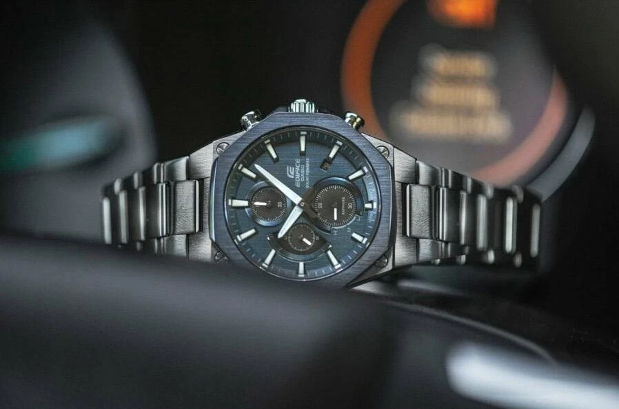 Часы  Casio  Edifice Casio EFS-S570DB-2A (фото 7)