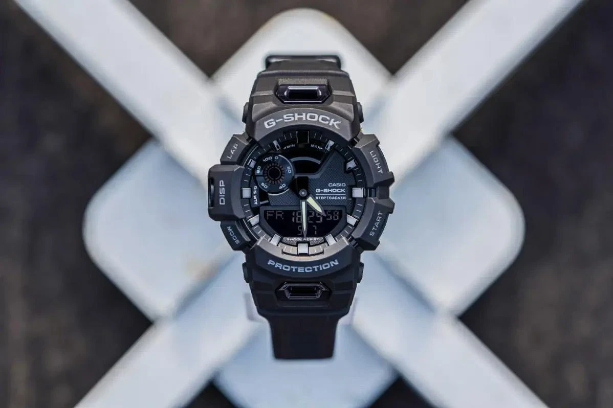 Часы  Casio  G-Shock Casio GBA-900-1A (фото 14)