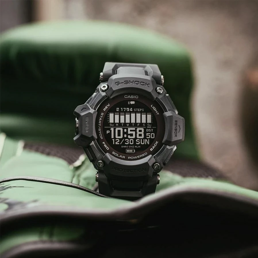 Часы  Casio  G-Shock Casio GBD-H2000-1B (фото 3)