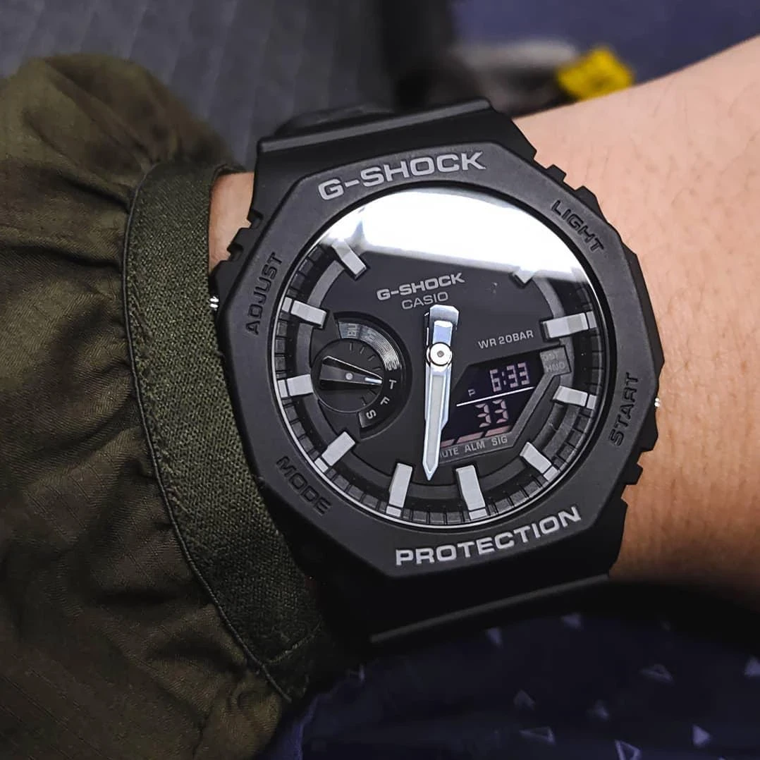 Часы  Casio  G-Shock Casio GA-2100-1A (фото 9)