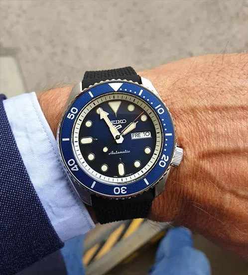 Наручные часы  Seiko  Seiko 5 Sports Seiko SRPD71K2 (фото 5)