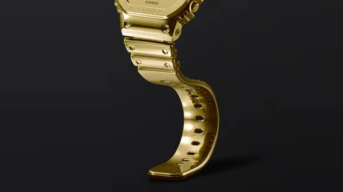 Наручные часы  Casio  G-Shock Casio GM-5600YMG-9E (фото 4)