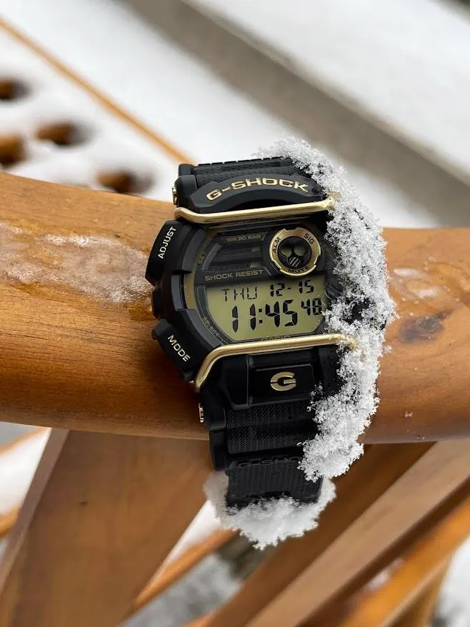 Часы  Casio  G-Shock Casio GD-400GB-1B2 (фото 8)