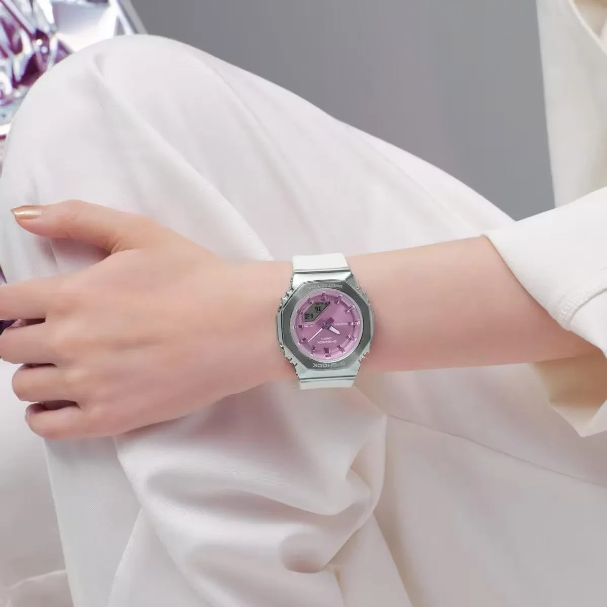 Наручные часы  Casio  G-Shock Casio GM-S2110-7A6 (фото 2)