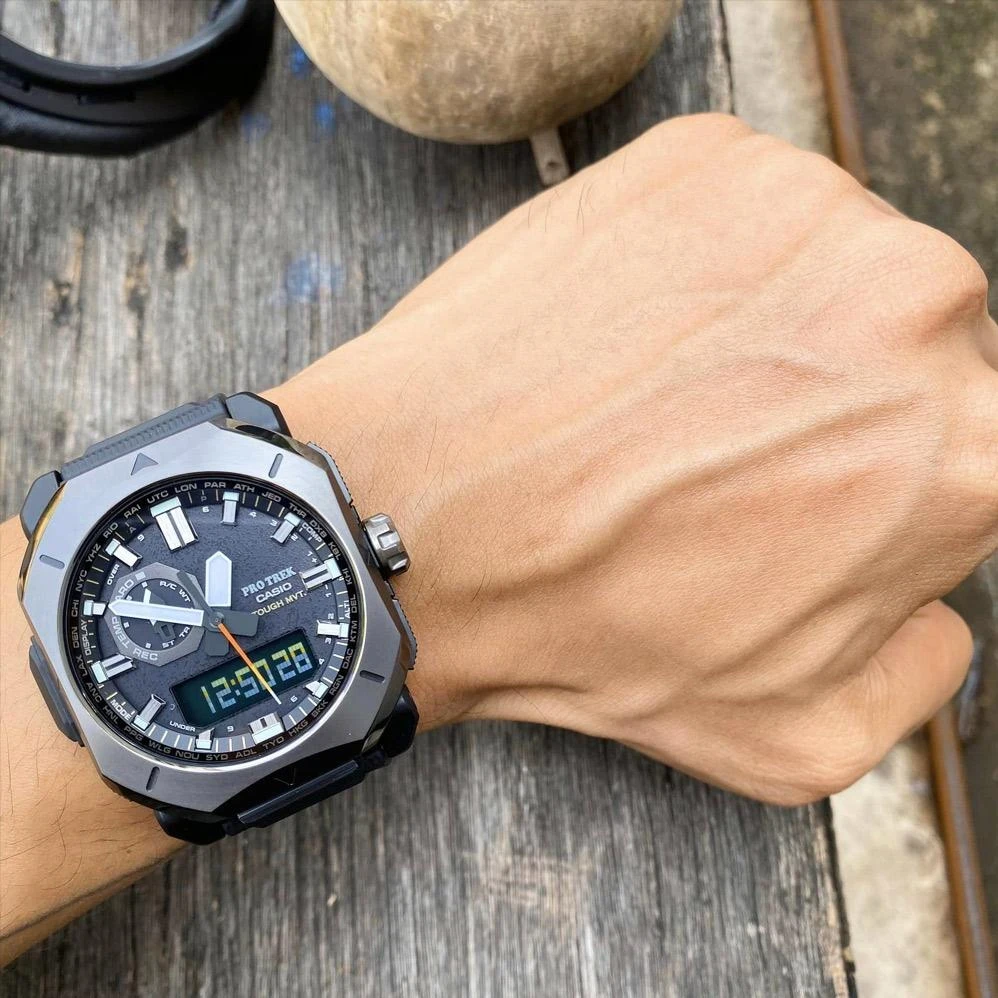 Наручные часы  Casio  ProTrek Casio PRW-6900Y-1E (фото 3)
