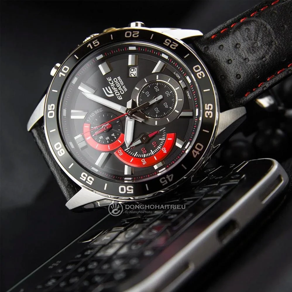 Часы  Casio  Edifice Casio EFV-550L-1A (фото 4)