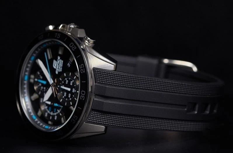 Часы  Casio  Edifice Casio EFV-550P-1A (фото 4)
