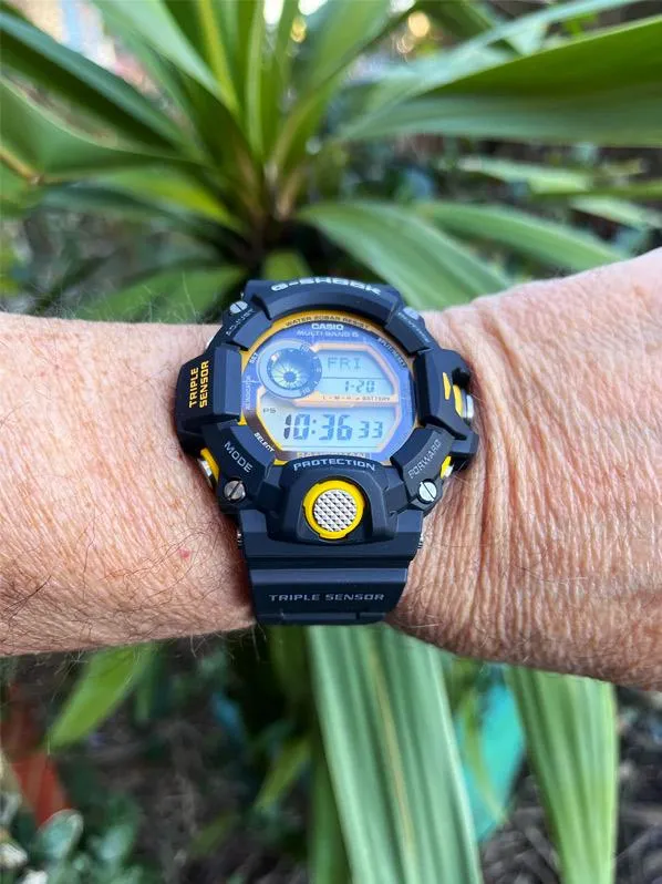 Часы  Casio  G-Shock Casio GW-9400Y-1E (фото 3)