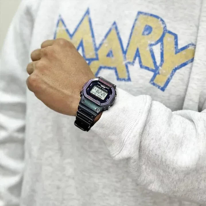 Часы  Casio  G-Shock Casio DW-B5600AH-6E (фото 5)