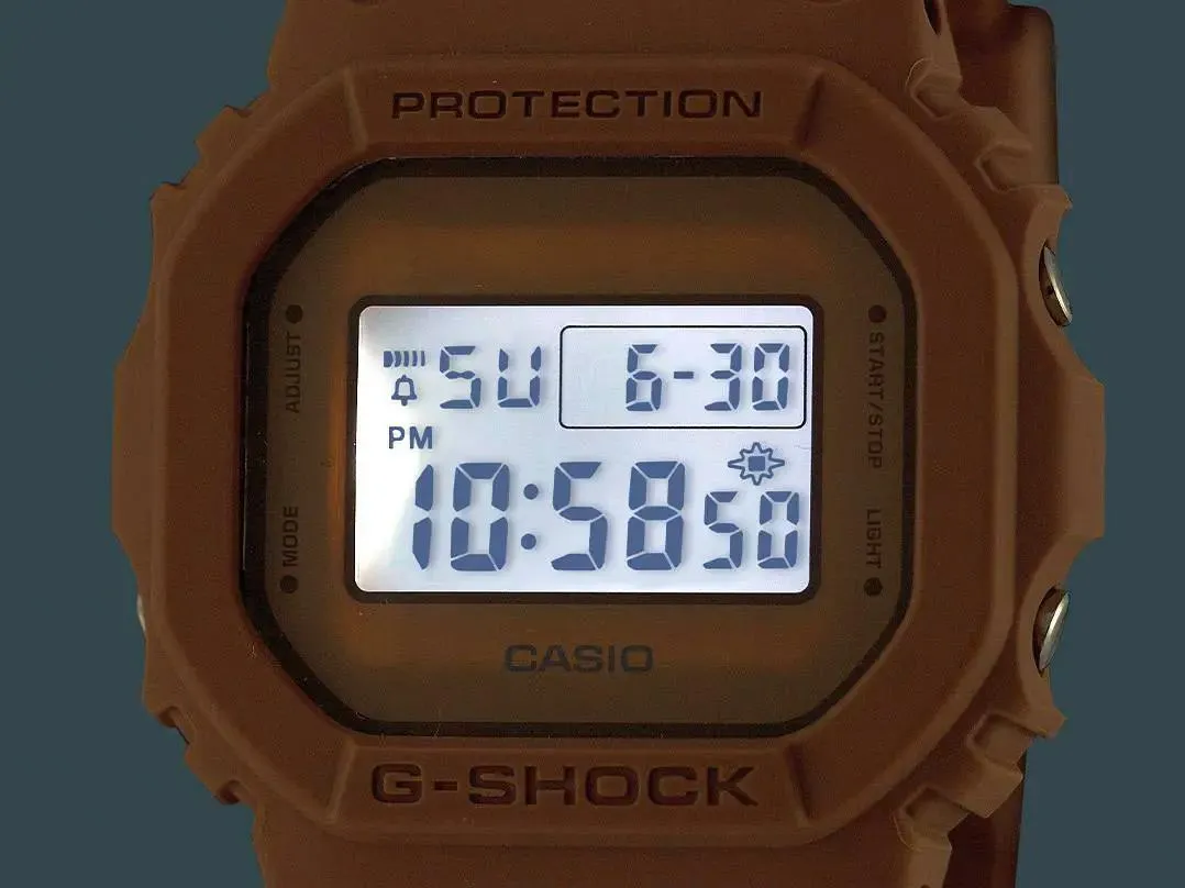 Наручные часы  Casio  G-Shock Casio DW-5600NC-5E (фото 6)