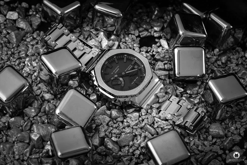 Часы  Casio  G-Shock Casio GM-B2100D-1A (фото 13)